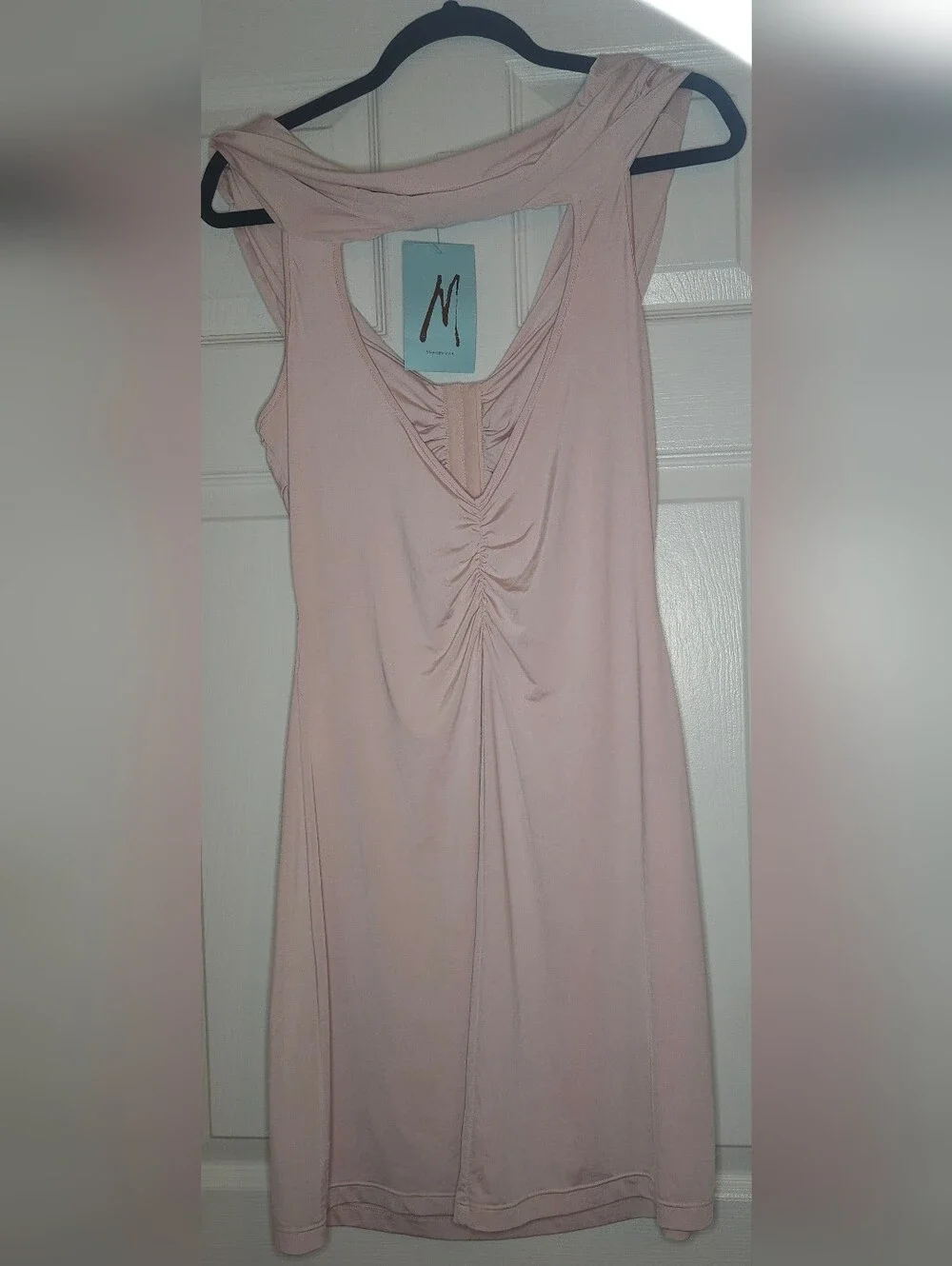 NWT. Marciano Pale Pink Ruched Neck Sleeveless Dress. Size L. - Picture 4 of 7